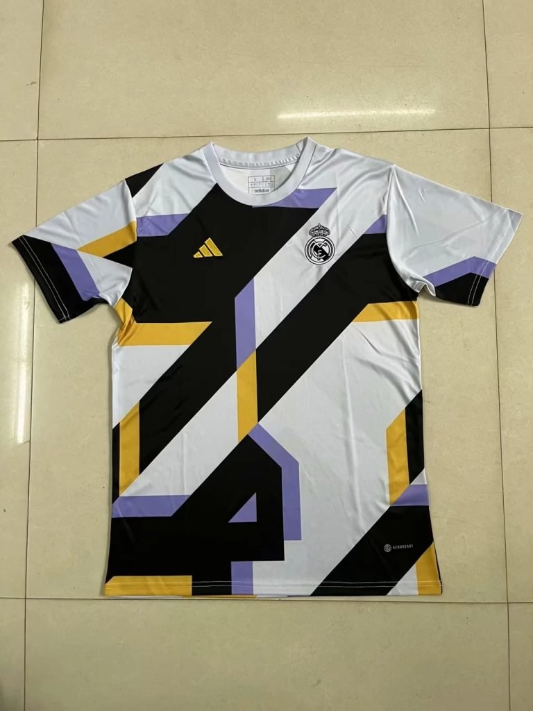 Camiseta Real Madrid 23/24 entrenamiento