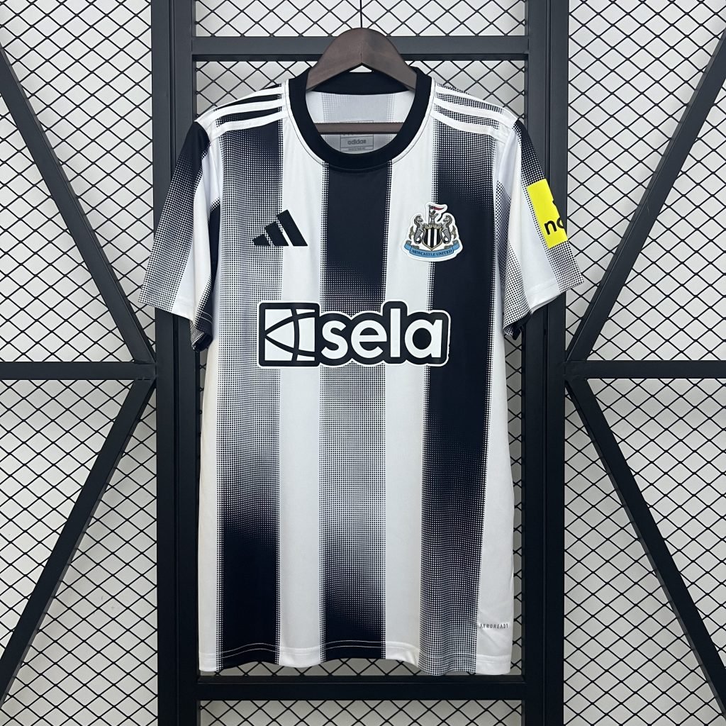 Camiseta Newcastle United 25/26 edición especial