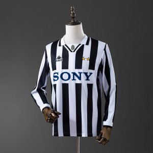 Camiseta Juventus 96/97 1º equipación larga